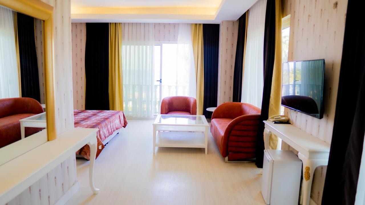 La Hoya Beach Hotel Бельдиби Экстерьер фото